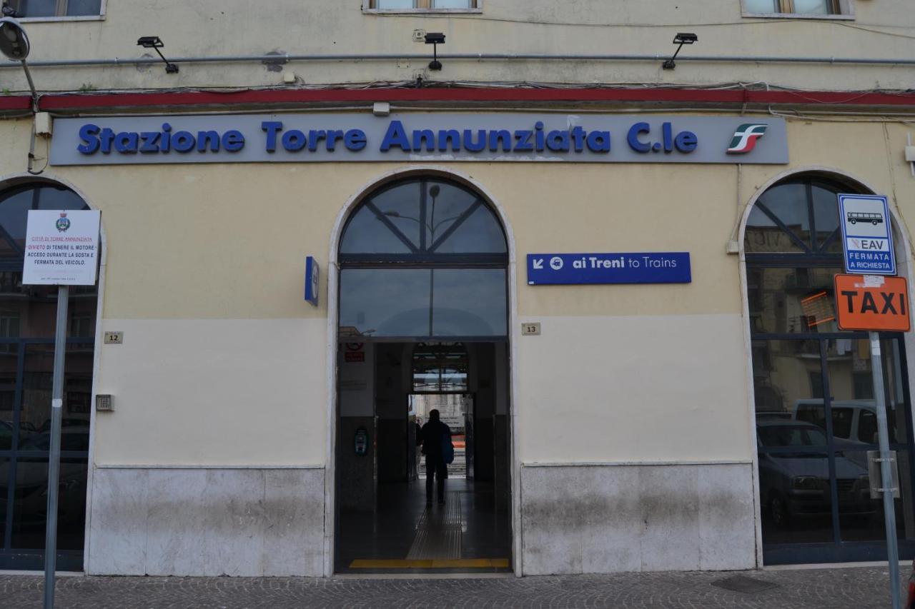 Manfredi Apartments Torre Annunziata Exterior foto